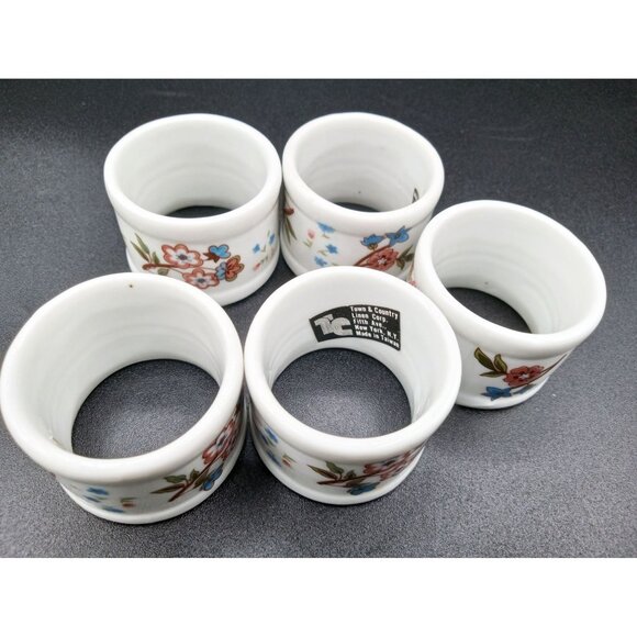 Set of 5 Town and Country Linen Corp Porcelain Floral Napkin Rings Fifth Ave. NY - Picture 5 of 12